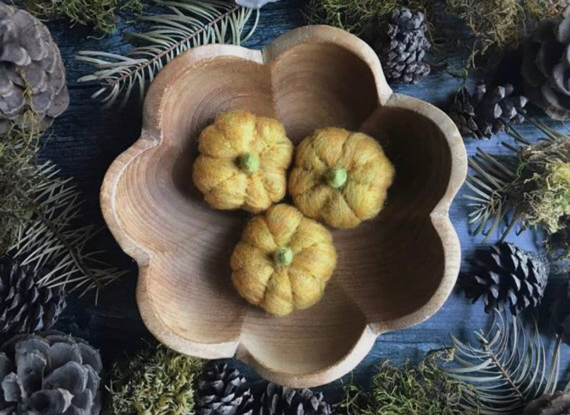 Maple Leaf Yellow Felted Wool Mini Pumpkin