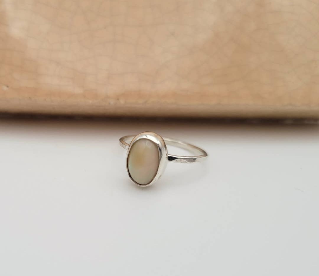 Welo Opal Ring