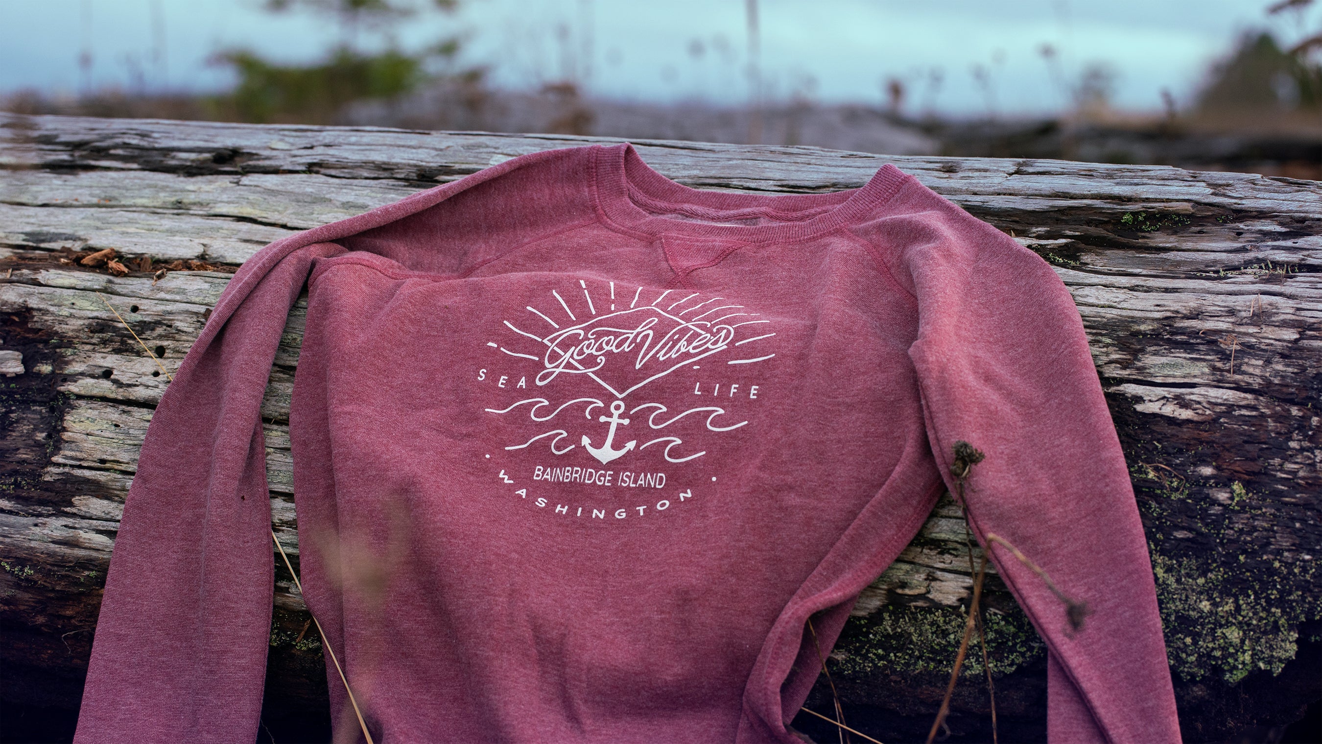 Good Vibes Sea Life Fleece Crew- Cranberry