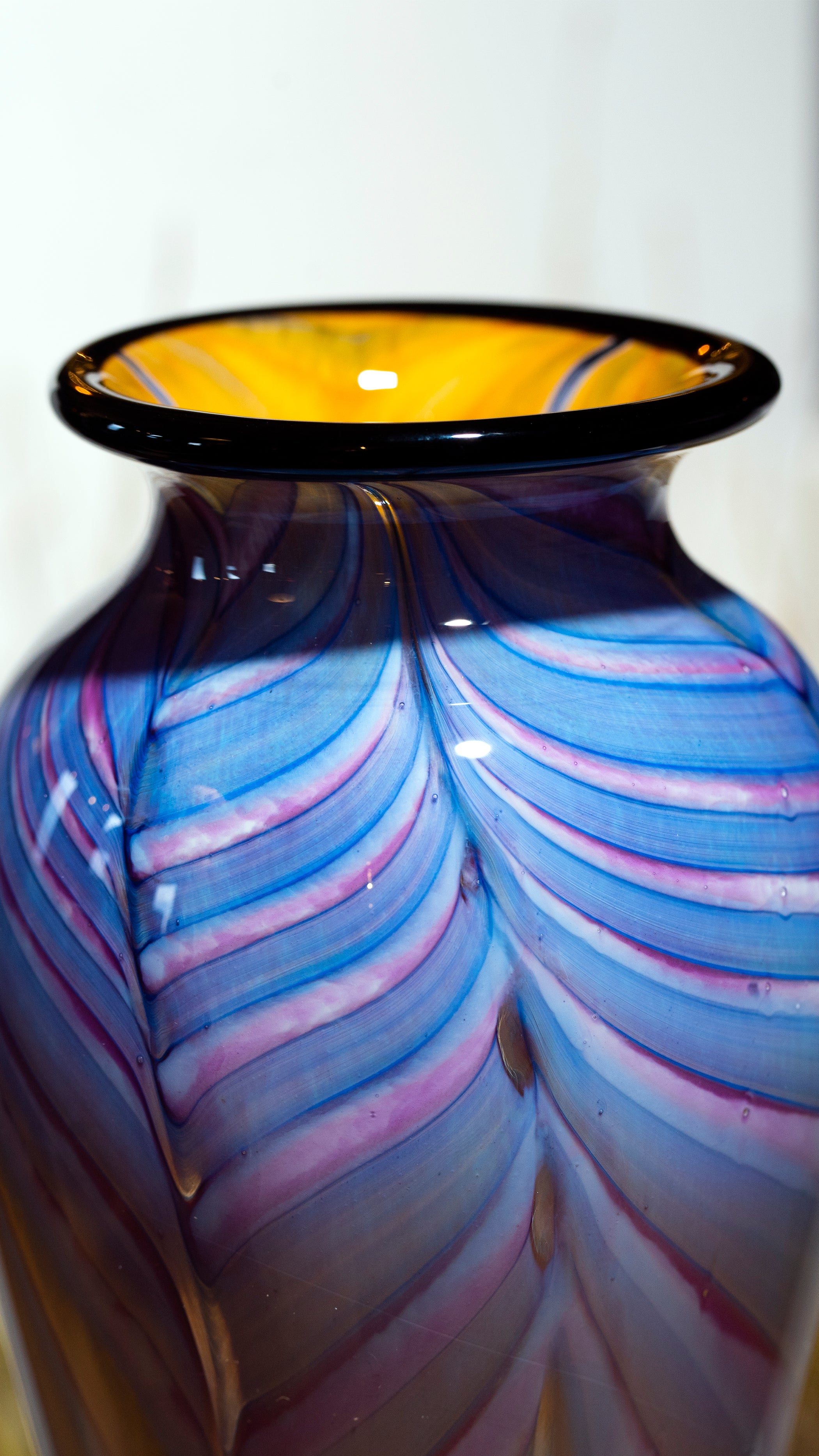 Feathered Vase - Topaz/Blue/Yellow 11"