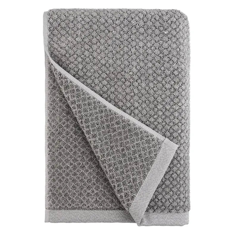 Chip Dye Bath Towel - 1 Piece