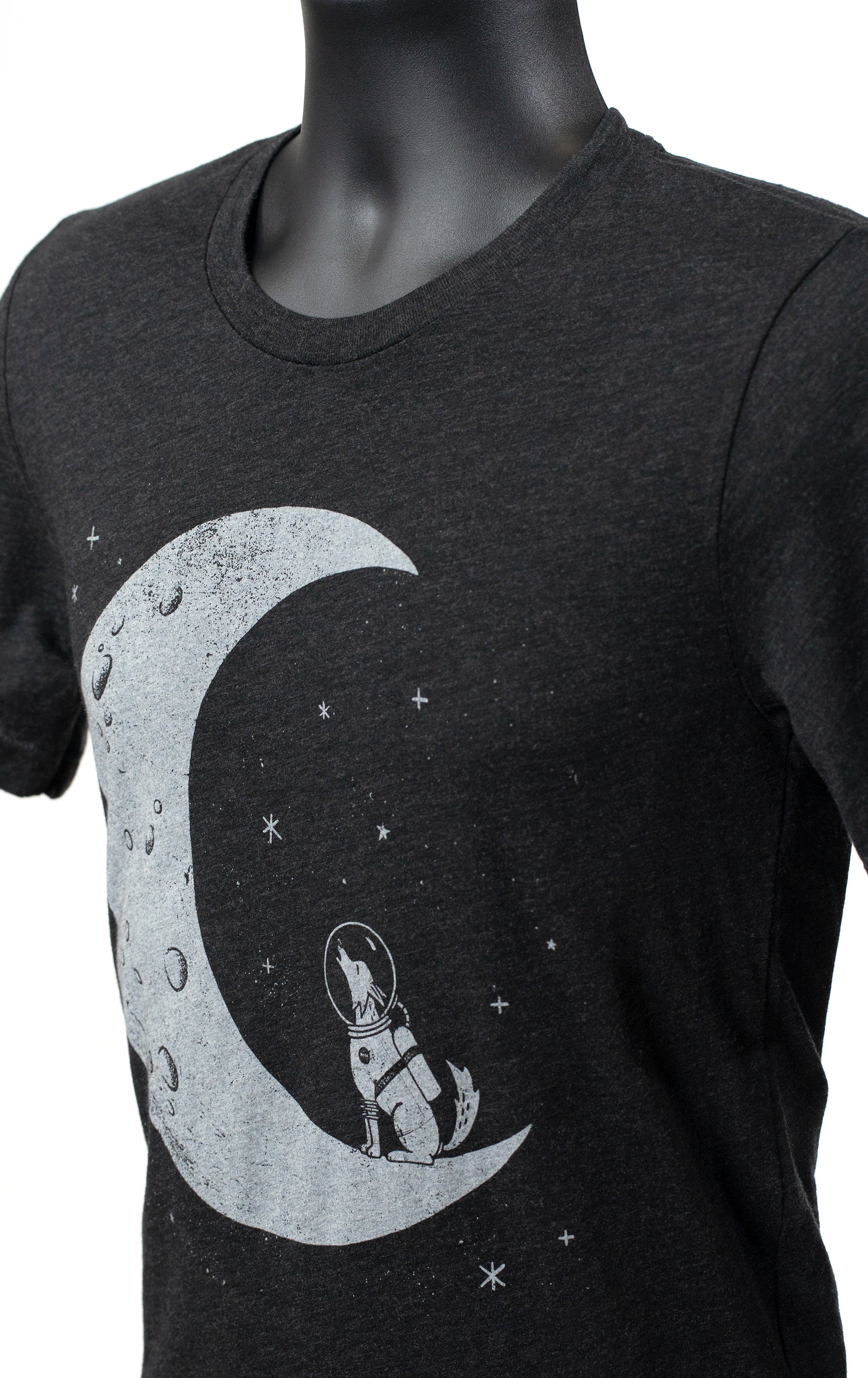 Howl At the Moon - Unisex Shirt