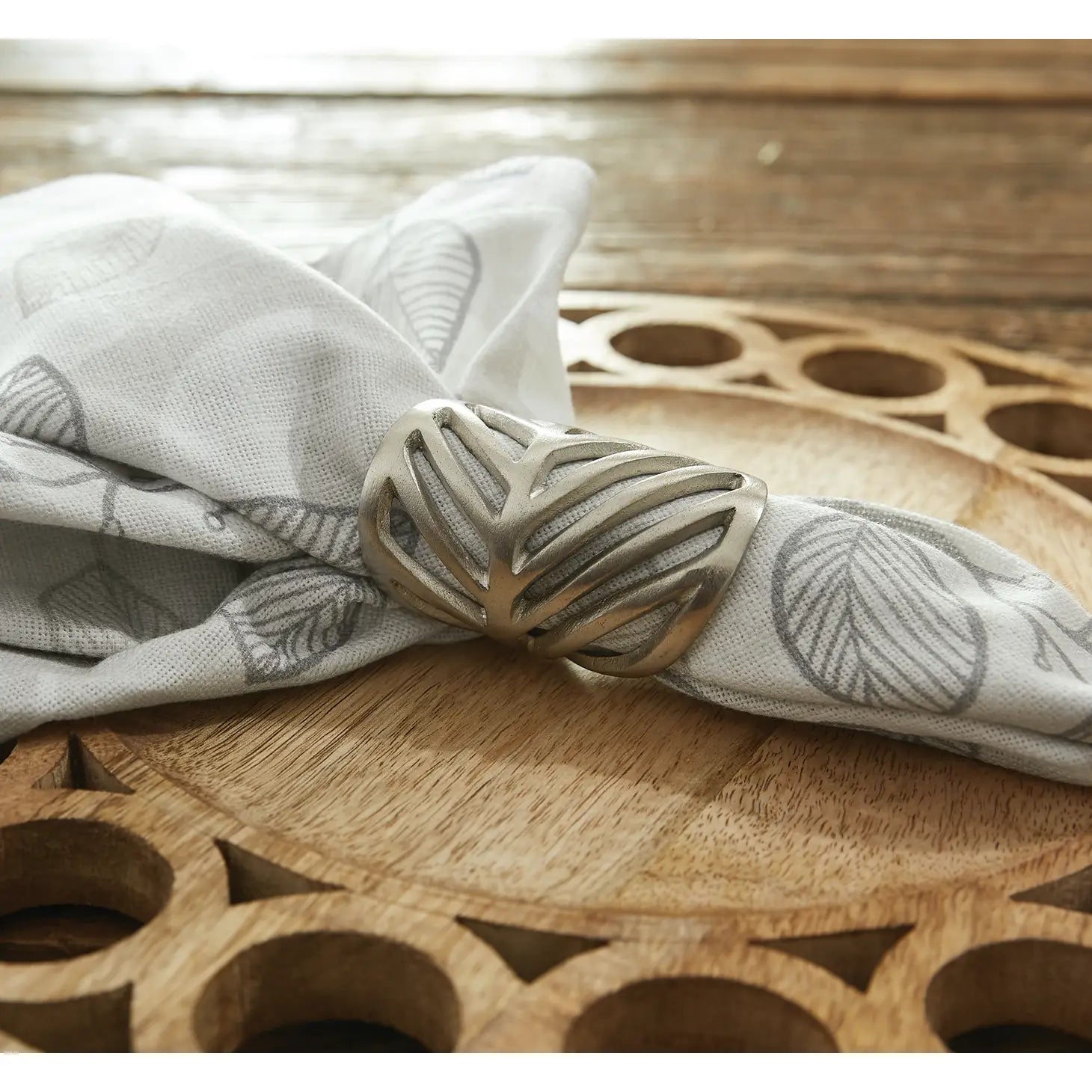 Jungle Leaf Napkin Ring